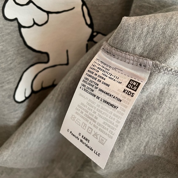 Uniqlo Kaws x Peanuts Snoopy Tee - Picture 4 of 4